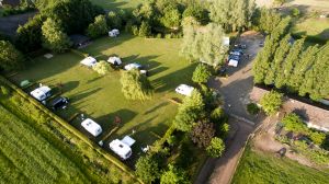 Overzicht van minicamping de Sleng